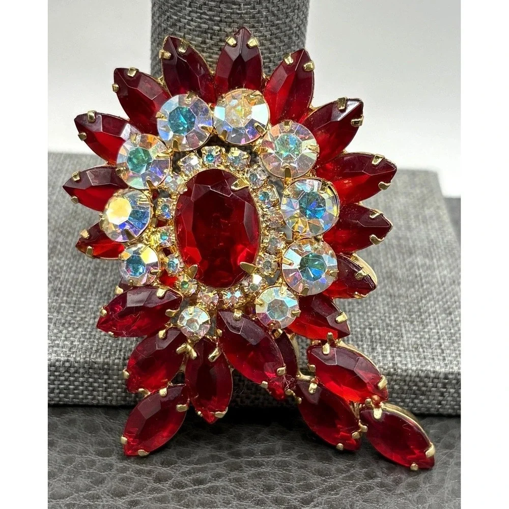 VTG Juliana Red Rhinestone Flower Brooch Aurora Borealis Crystal Gold Tone